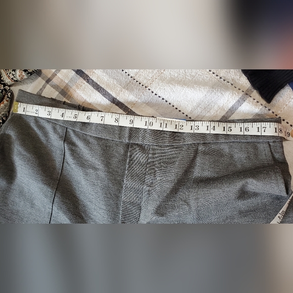 Alfani Gray Cuffed Straight Leg Stretch Pull On Pants - Picture 7 of 8